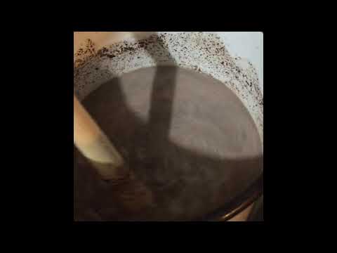 How to make hot Ecuadorian chocolate