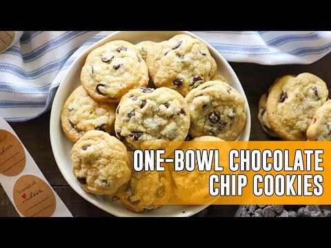 ONE-BOWL CHOCOLATE CHIP COOKIES | The PERFECT Cookie Recipe🍪