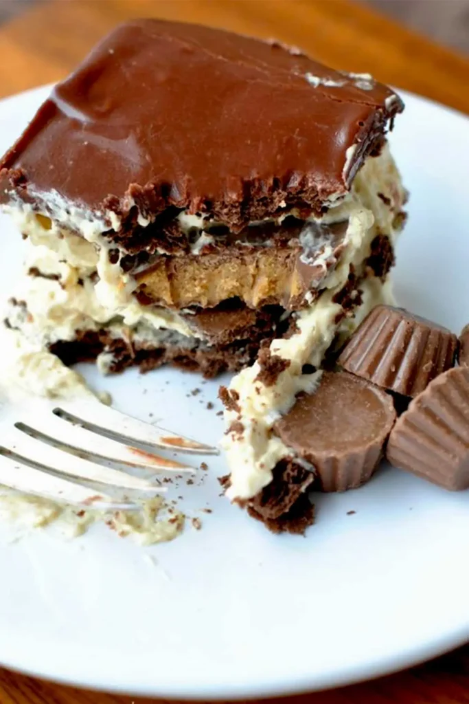 No Bake Chocolate Peanut Butter Eclair Cake Recipe v |