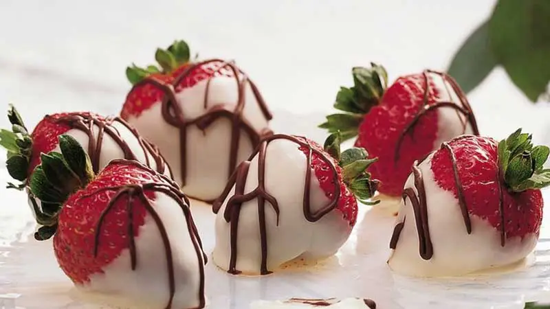 Recipe White Chocolate Covered Strawberries